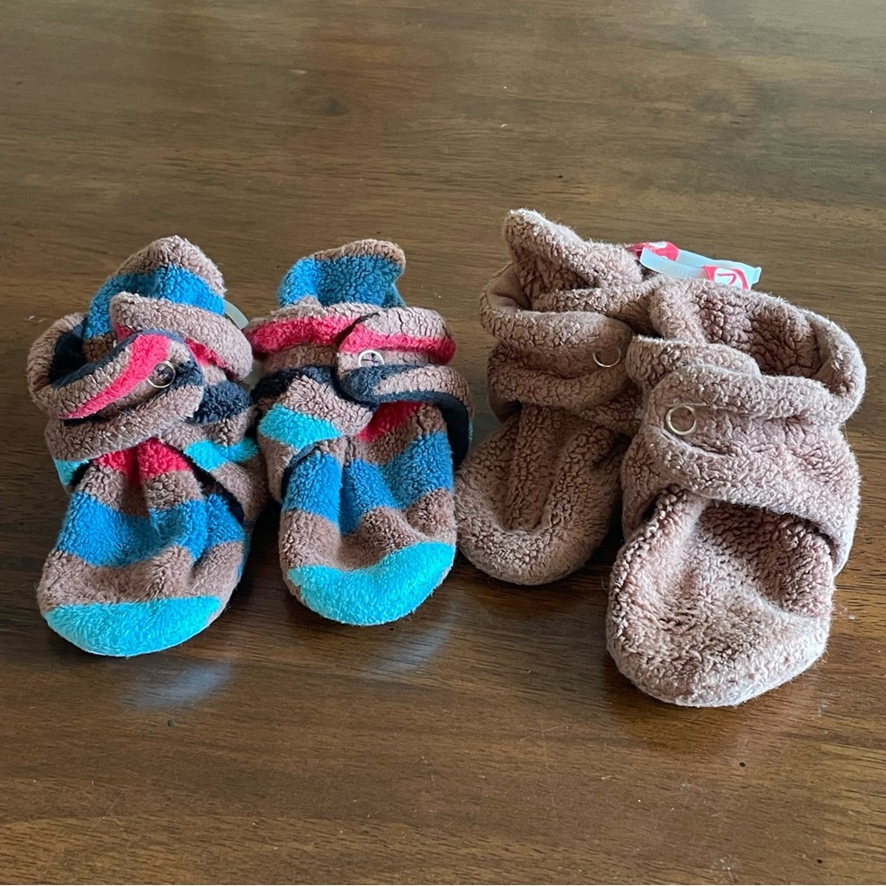Zutano Baby Booties Set of 2 - Brown and Multicolor